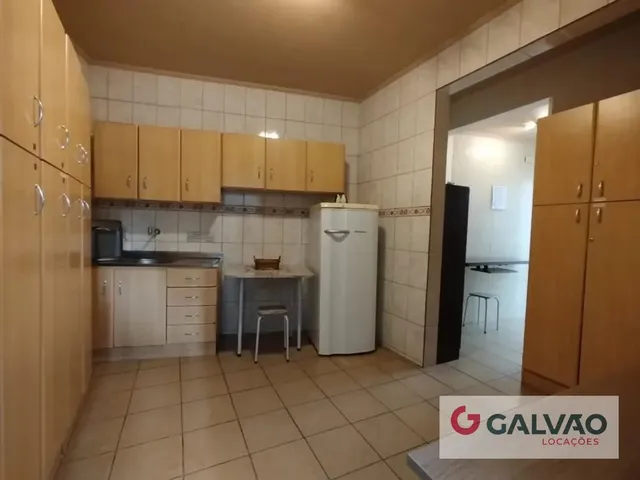 Sala para alugar, no bairro Rebouças em Curitiba