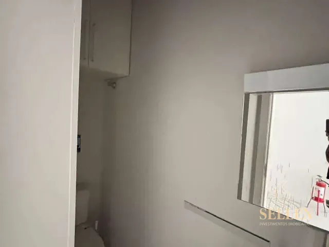 Sala com 51m², para alugar, no bairro Centro em Balneário Camboriú