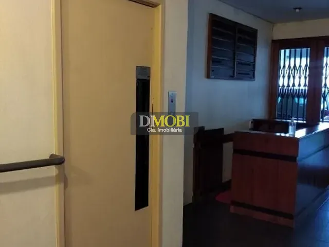 Sala com 72m², à venda, no bairro Auxiliadora em Porto Alegre