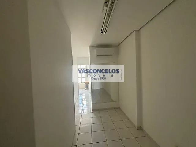 Sala com 36m², para alugar, no bairro Jardim Aquarius em São José dos Campos