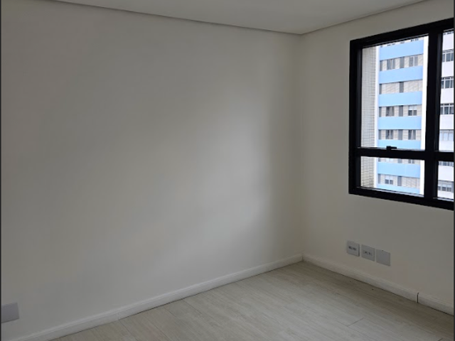 Sala com 34m², à venda ou para alugar, no bairro Liberdade em São Paulo