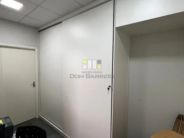 Sala com 94m², à venda, no bairro Parque Euclides Miranda em Sumaré