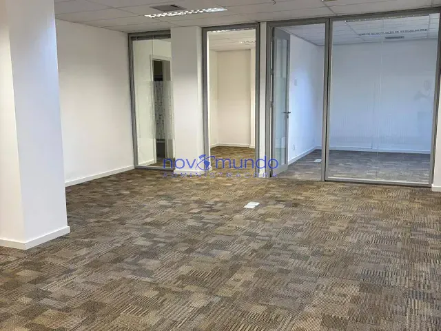 Sala com 309m², para alugar, no bairro Centro em Rio de Janeiro