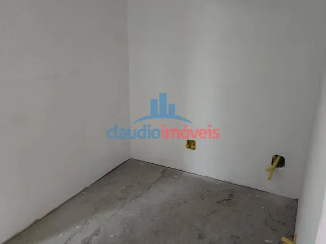 Sala para alugar, no bairro Ano Bom em Barra Mansa
