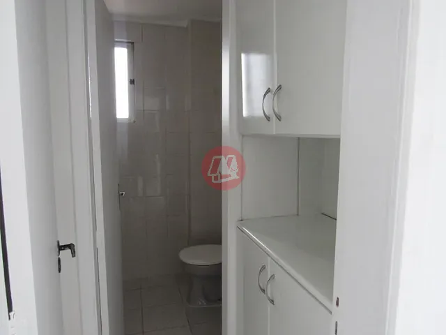 Sala para alugar, no bairro Rio Branco em Porto Alegre