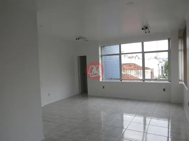 Sala para alugar, no bairro Rio Branco em Porto Alegre