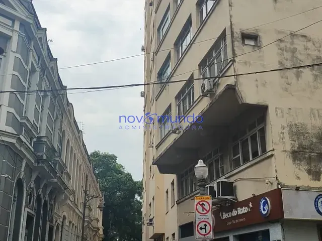 Sala com 32m², à venda, no bairro Centro em Rio de Janeiro