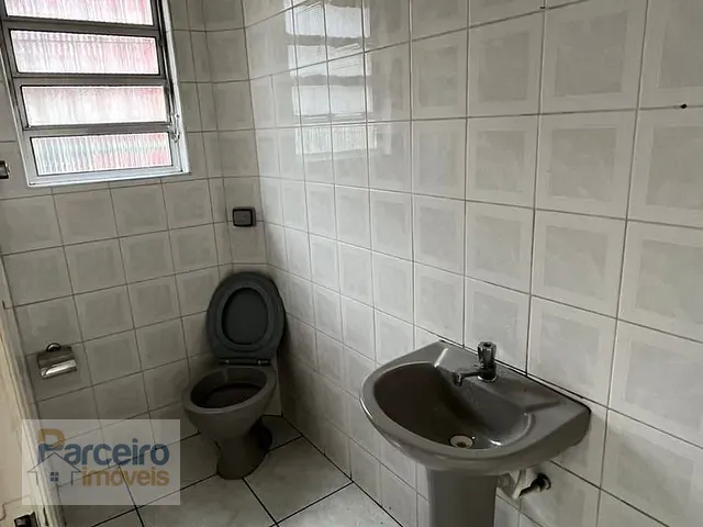 Sala com 50m², para alugar, no bairro Vila Ivone em São Paulo