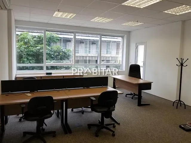 Sala à venda, no bairro Alphaville Centro Industrial e Empresarial/Alphaville. em Barueri