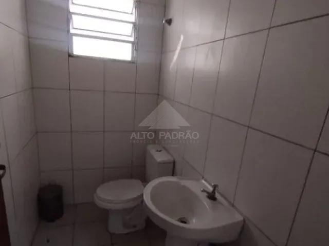 Sala com 30m², para alugar, no bairro Vila Bocaina em Mauá