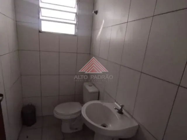 Sala com 30m², para alugar, no bairro Vila Bocaina em Mauá
