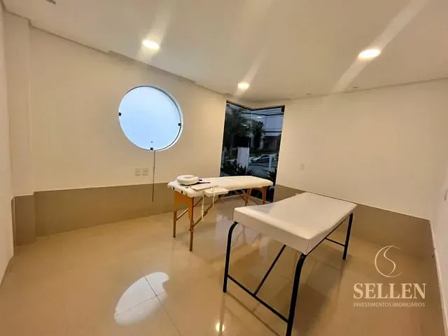 Sala para alugar, no bairro Ariribá em Balneário Camboriú