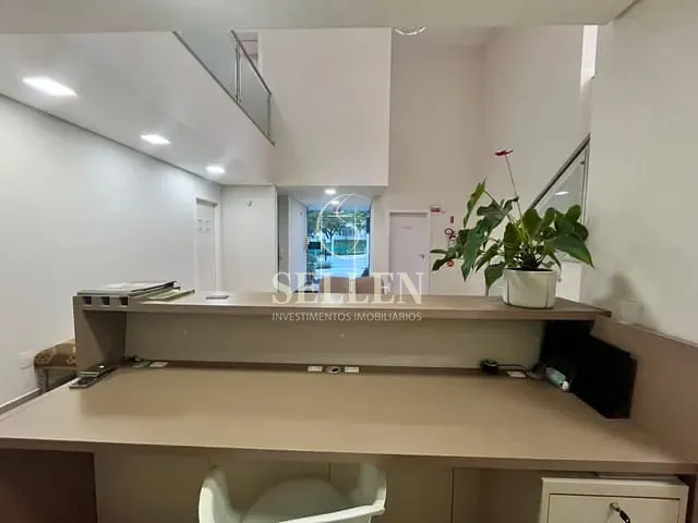 Sala para alugar, no bairro Ariribá em Balneário Camboriú