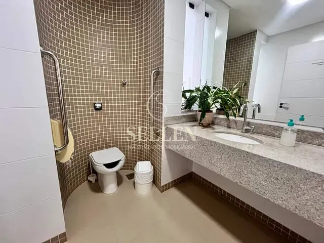 Sala para alugar, no bairro Ariribá em Balneário Camboriú