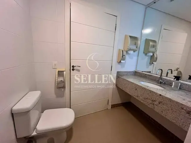 Sala para alugar, no bairro Ariribá em Balneário Camboriú