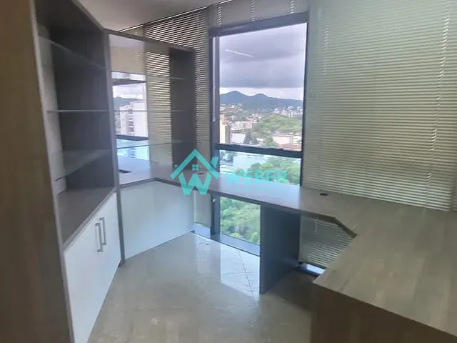 Sala com 61m², para alugar, no bairro Centro em Novo Hamburgo