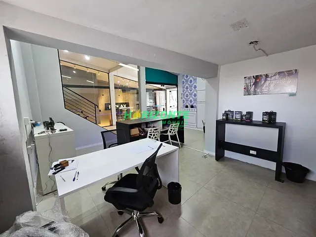 Sala com 31m², para alugar, no bairro Jardim Esplanada em São José dos Campos