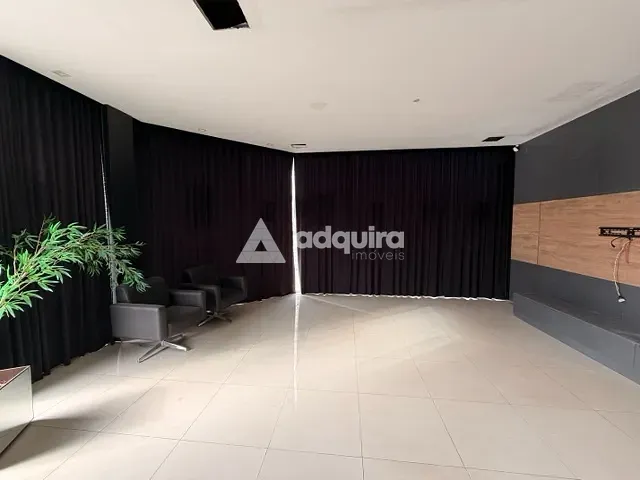 Sala à venda ou para alugar, no bairro Centro em Ponta Grossa