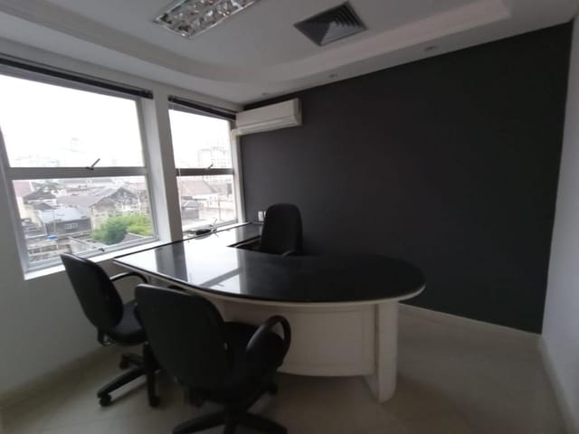 Sala para alugar, no bairro Centro em Curitiba