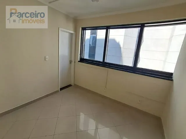 Sala com 34m², para alugar, no bairro Vila Gomes Cardim em São Paulo