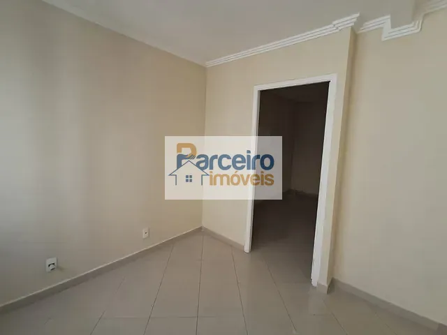 Sala com 34m², para alugar, no bairro Vila Gomes Cardim em São Paulo