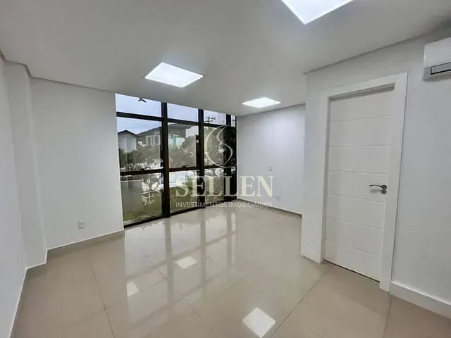 Sala para alugar, no bairro Ariribá em Balneário Camboriú