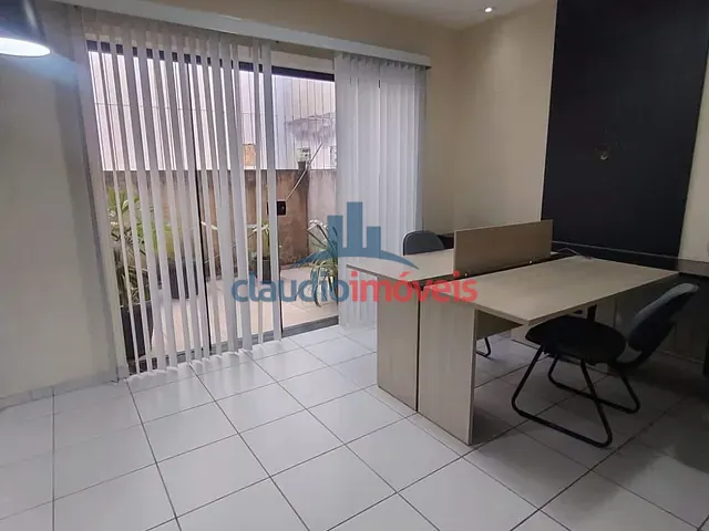Sala para alugar, no bairro Ano Bom em Barra Mansa