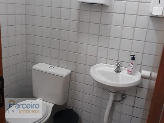 Sala com 34m², para alugar, no bairro Carrão em São Paulo