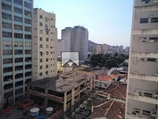 Sala com 50m², à venda, no bairro Centro em Niterói
