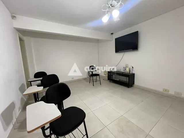 Sala para alugar, no bairro Centro em Ponta Grossa