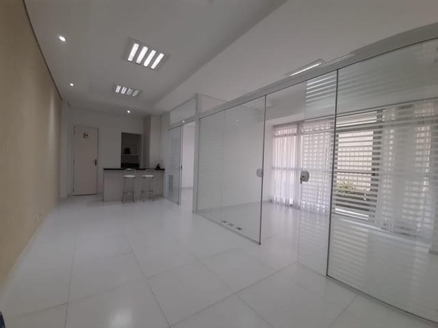 Sala para alugar, no bairro Centro em Curitiba