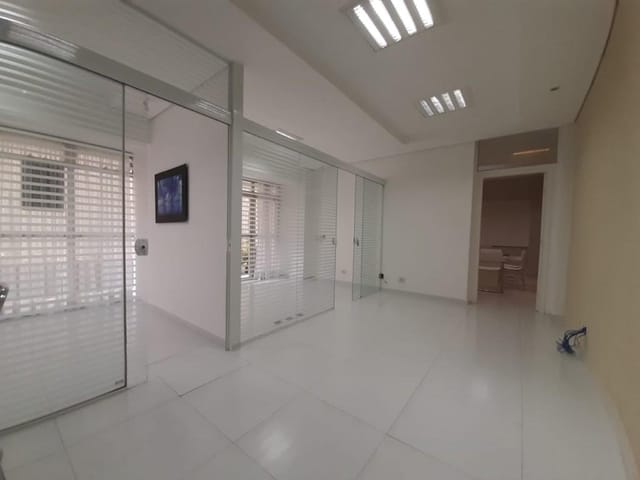 Sala para alugar, no bairro Centro em Curitiba
