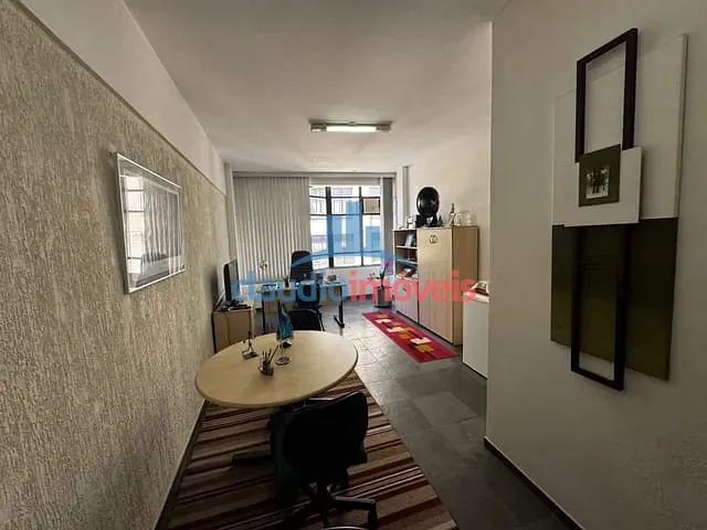 Sala à venda, no bairro Centro em Barra Mansa