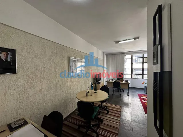 Sala à venda, no bairro Centro em Barra Mansa