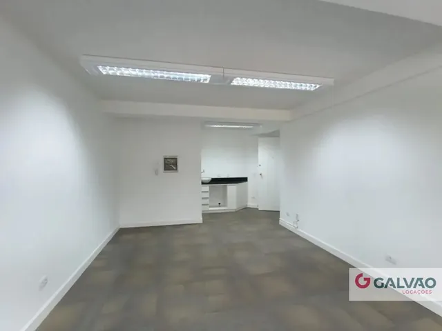 Sala para alugar, no bairro Juvevê em Curitiba