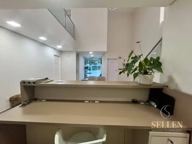 Sala para alugar, no bairro Ariribá em Balneário Camboriú
