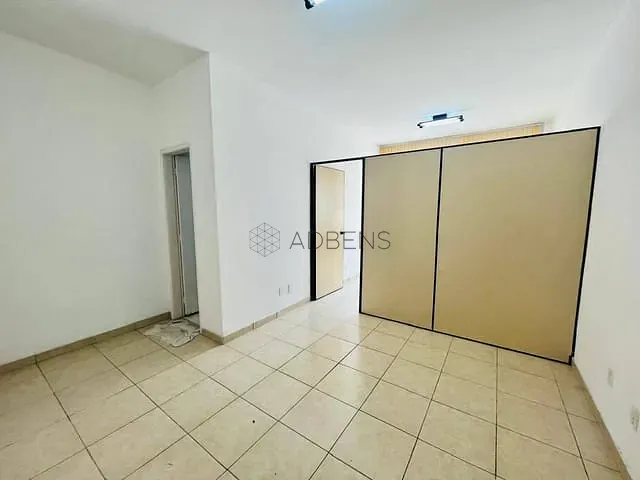 Sala à venda, no bairro República em São Paulo