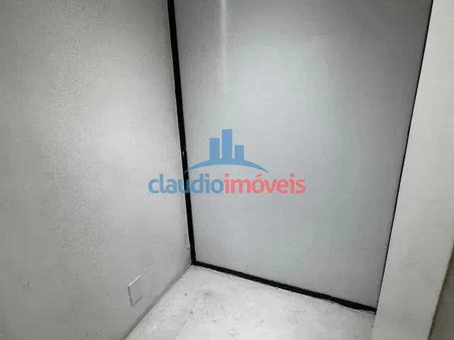 Sala à venda, no bairro Centro em Barra Mansa