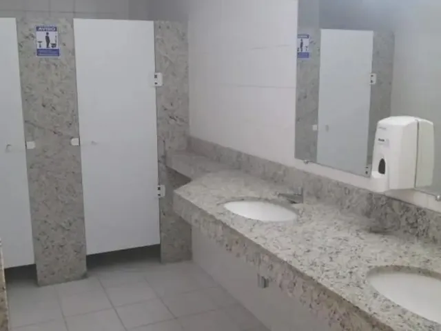 Sala para alugar, no bairro Centro em Curitiba