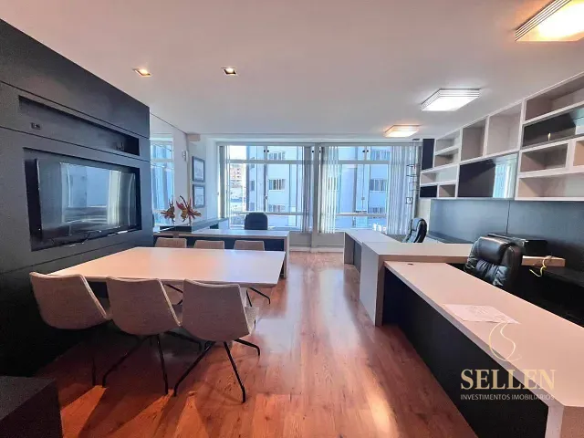 Sala para alugar, no bairro Centro em Balneário Camboriú