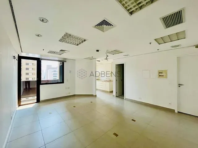 Sala para alugar, no bairro Itaim Bibi em São Paulo
