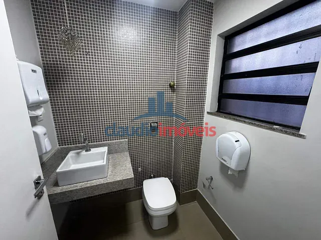 Sala para alugar, no bairro Centro em Barra Mansa