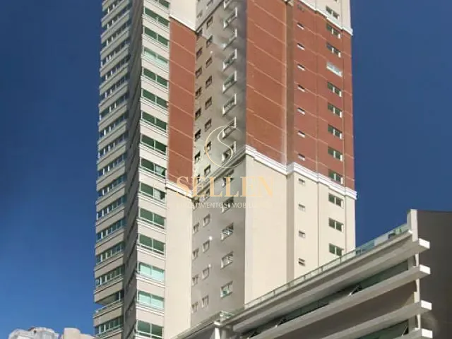 Sala com 126m², à venda, no bairro Centro em Balneário Camboriú