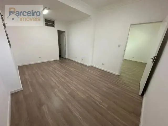 Sala para alugar, no bairro Vila Carrão em São Paulo