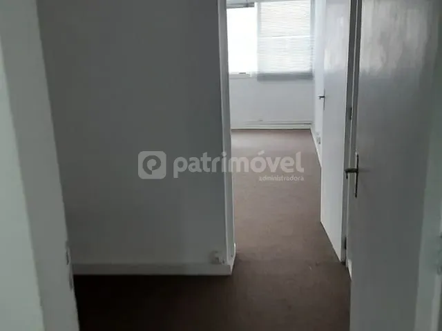 Sala com 258m², para alugar, no bairro Centro em Rio de Janeiro