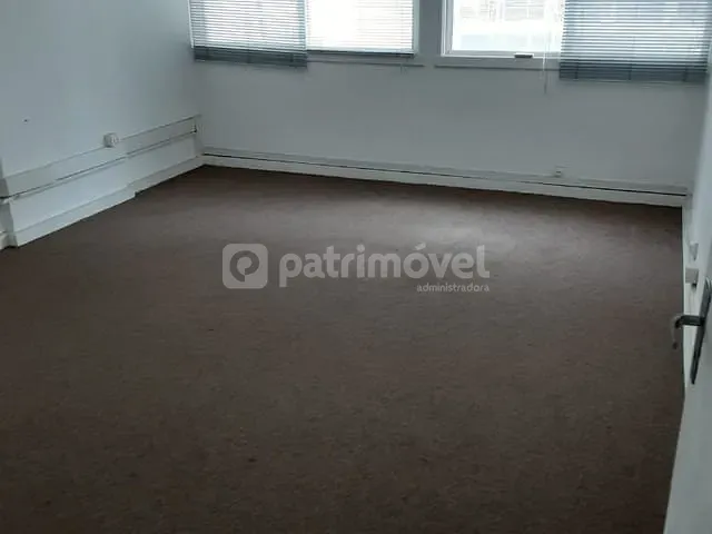 Sala com 258m², para alugar, no bairro Centro em Rio de Janeiro