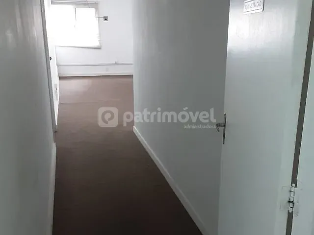 Sala com 258m², para alugar, no bairro Centro em Rio de Janeiro