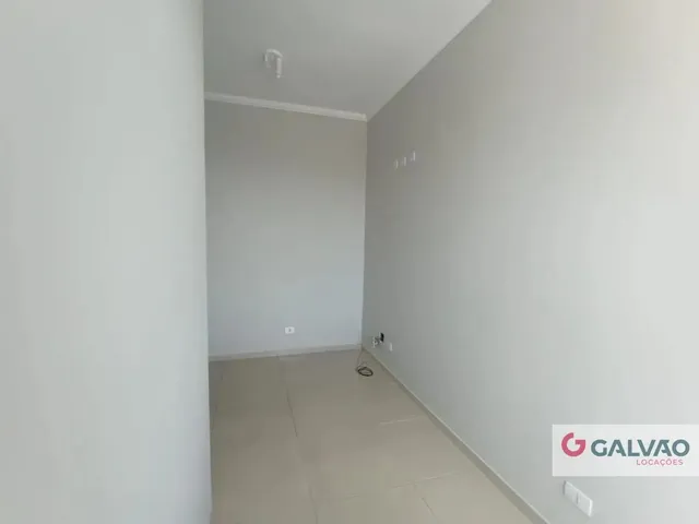 Sala para alugar, no bairro Uberaba em Curitiba