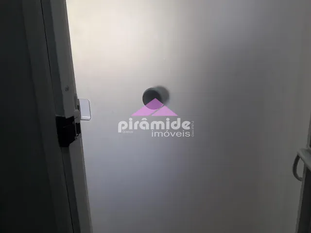 Sala com 42m², à venda, no bairro Centro em São José dos Campos