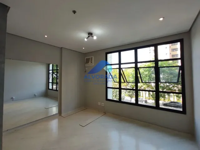 Sala com 10m², para alugar, no bairro Jardim Aquarius em São José Dos Campos